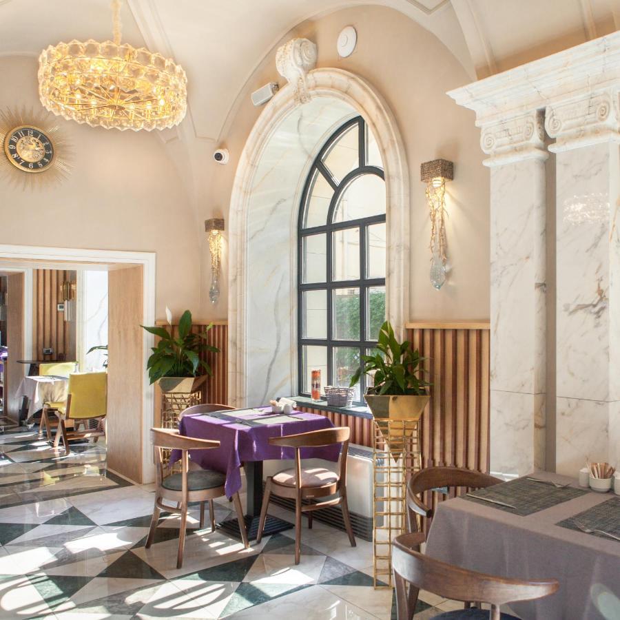 Promenade Hotel Baku Exterior photo Restaurant