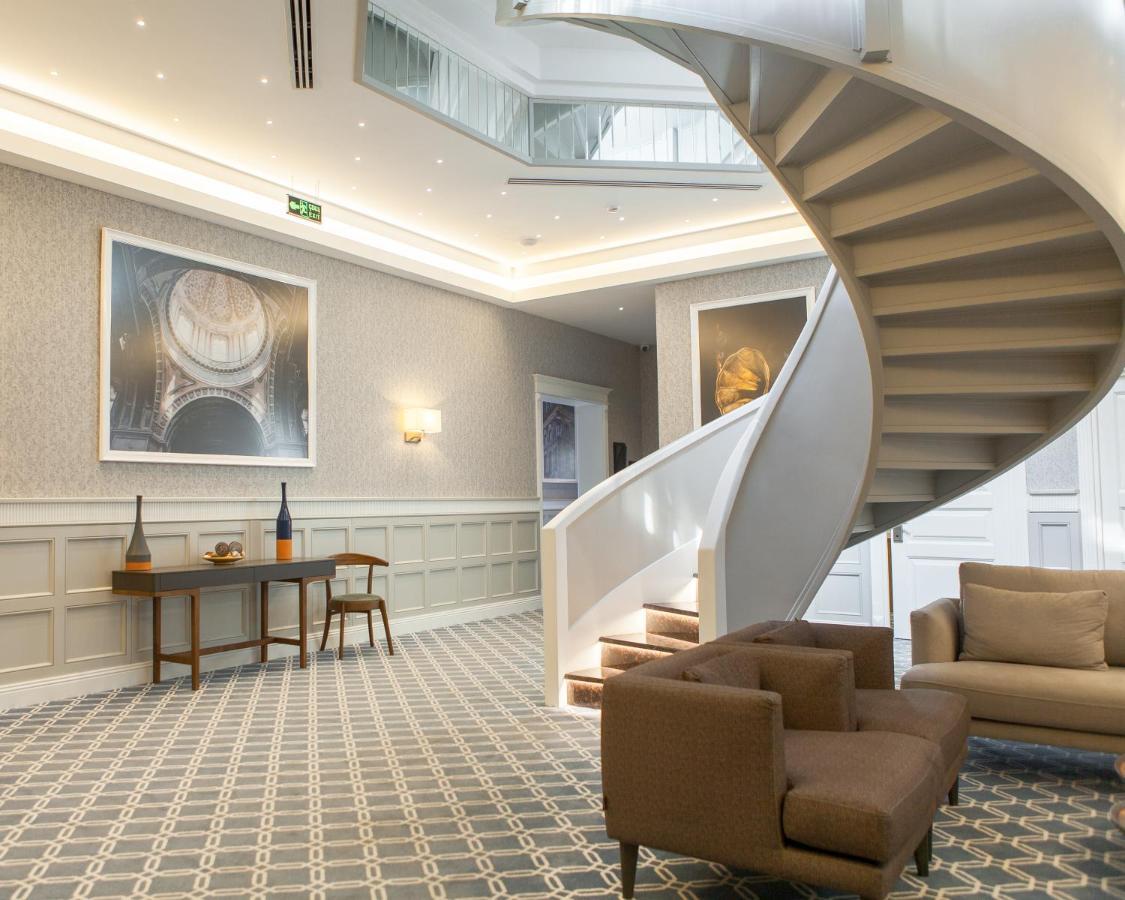 Promenade Hotel Baku Exterior photo The interior of the hotel